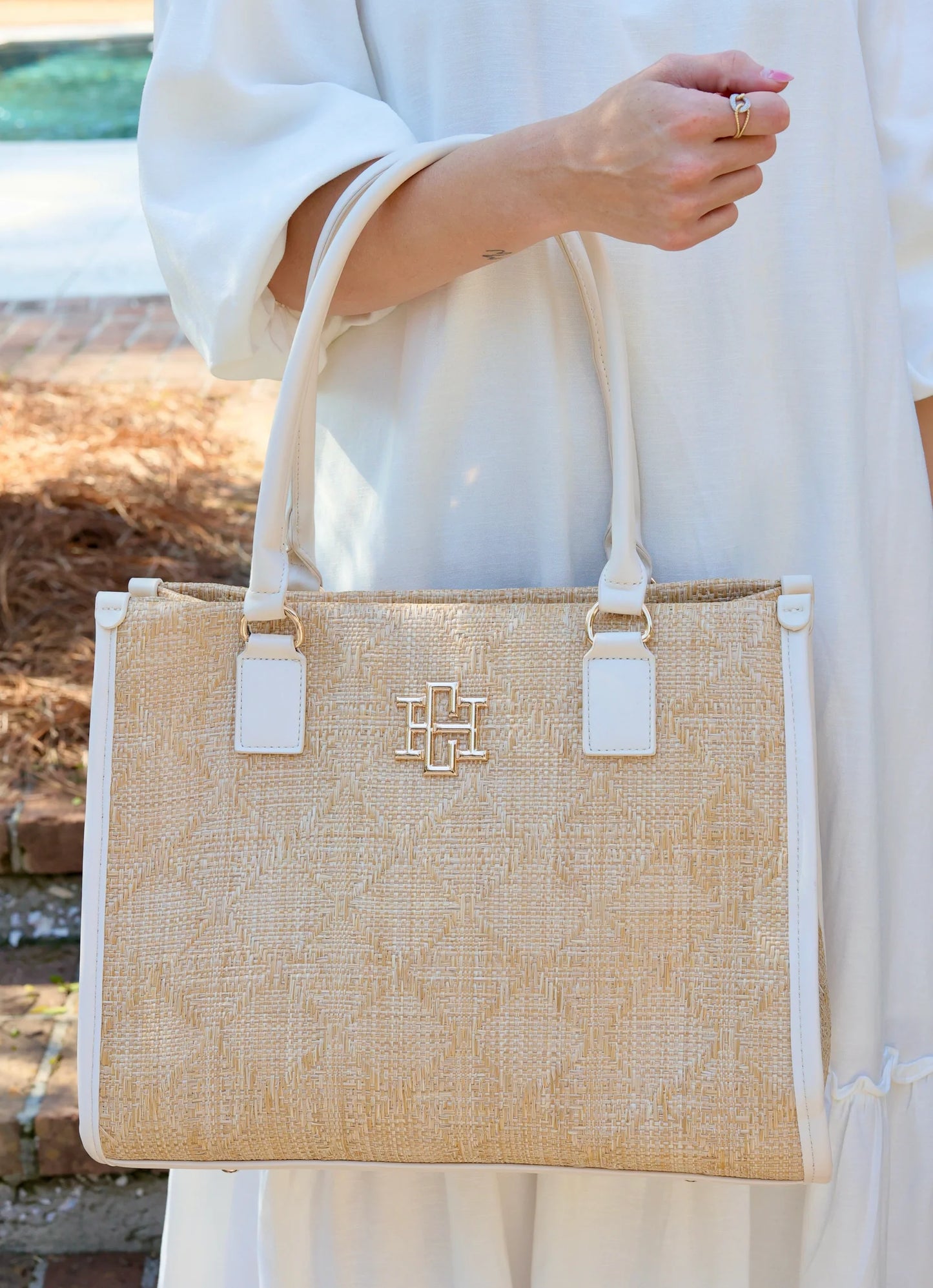 Hailey Tote- Natural Lattice
