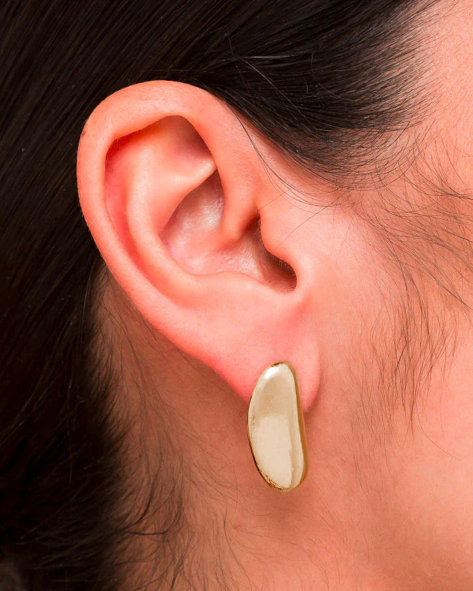 Dew Shiny 1" Oblong Studs