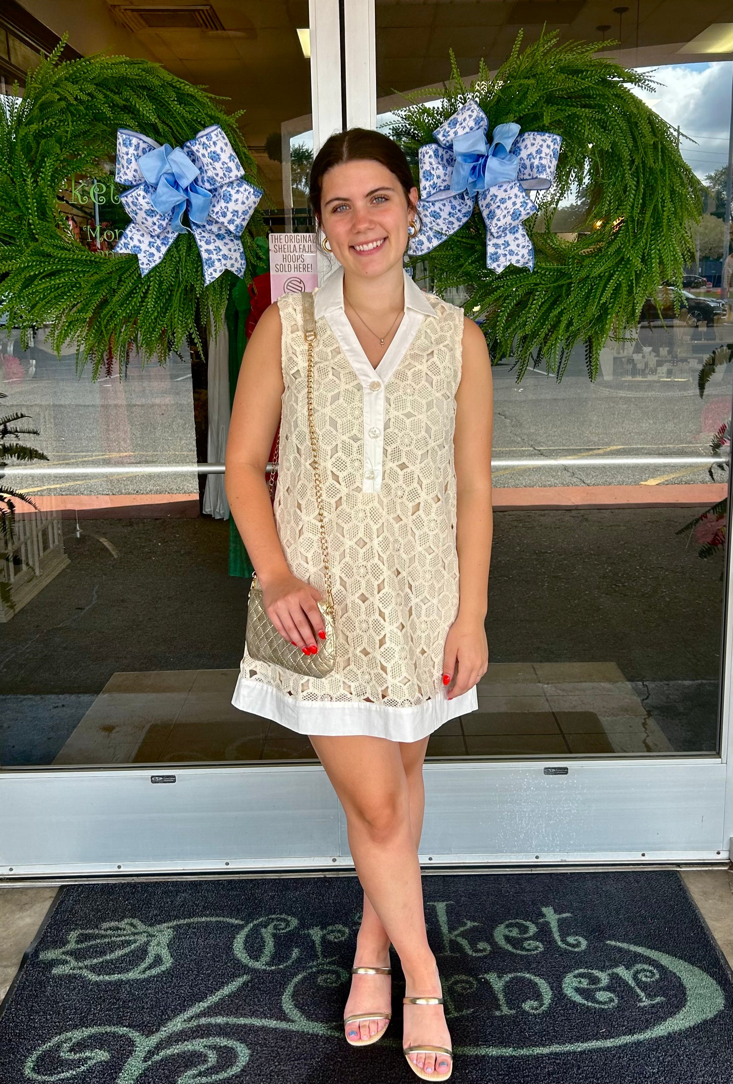 Crocheted Cream Floral Lace Collared Sleeveless Dress