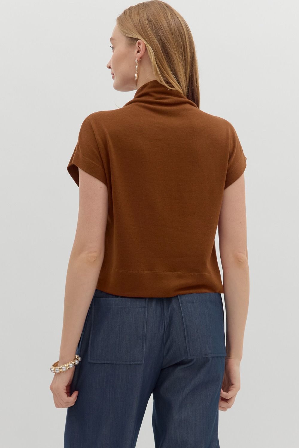 Rust Solid knit mock neck pullover top