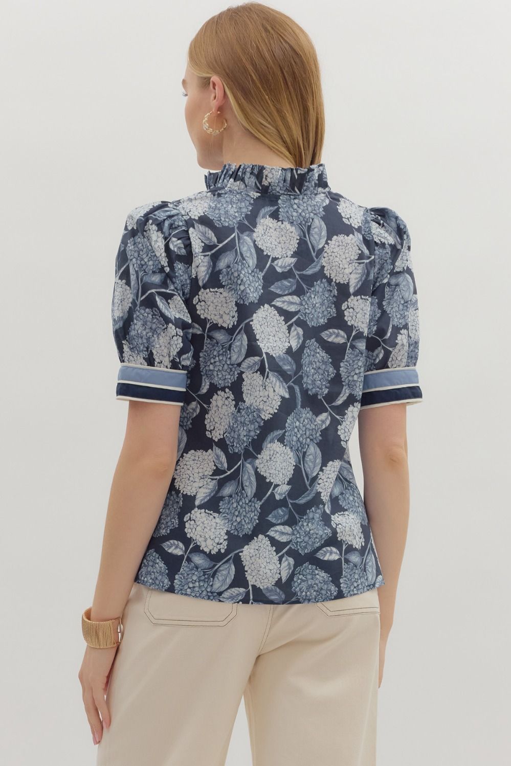 Floral print ruffle V-neck top