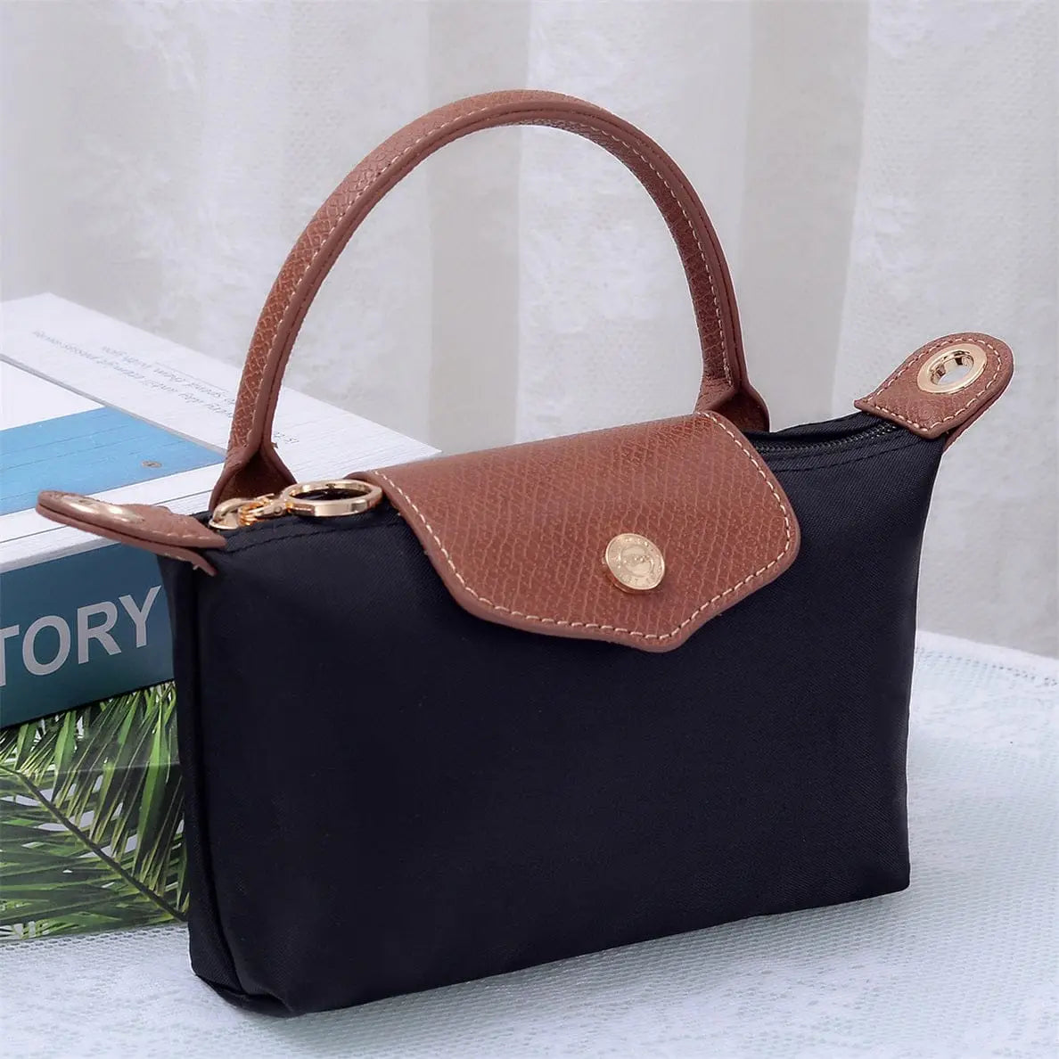 Mini cross body bag
