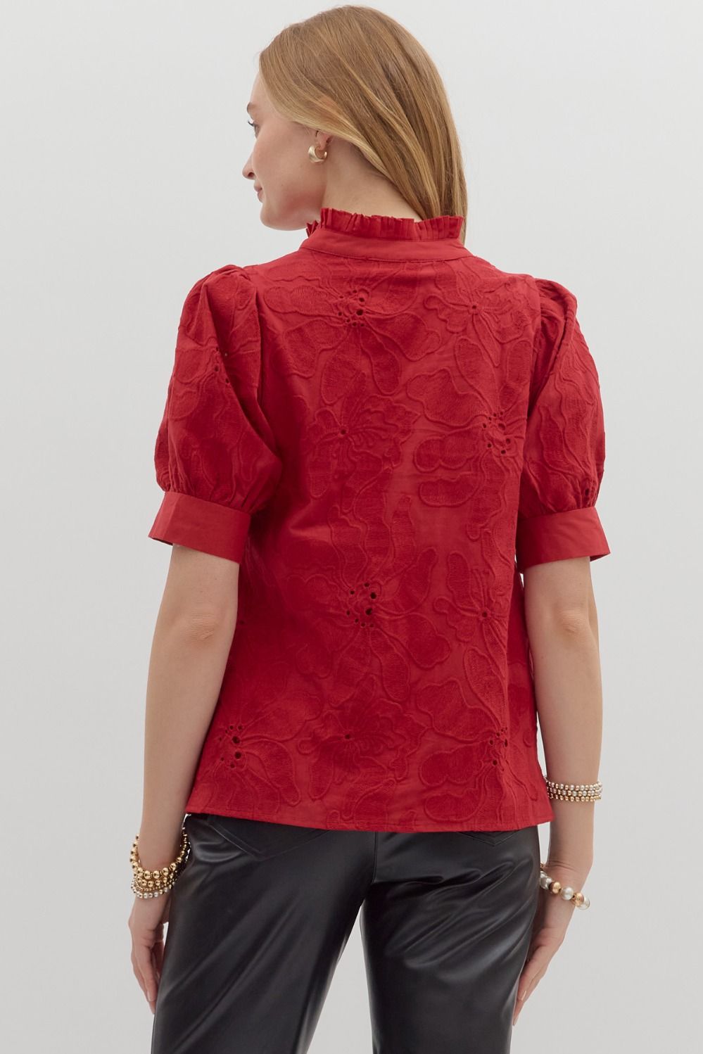 Red Floral embroidered short puff sleeve pullover top