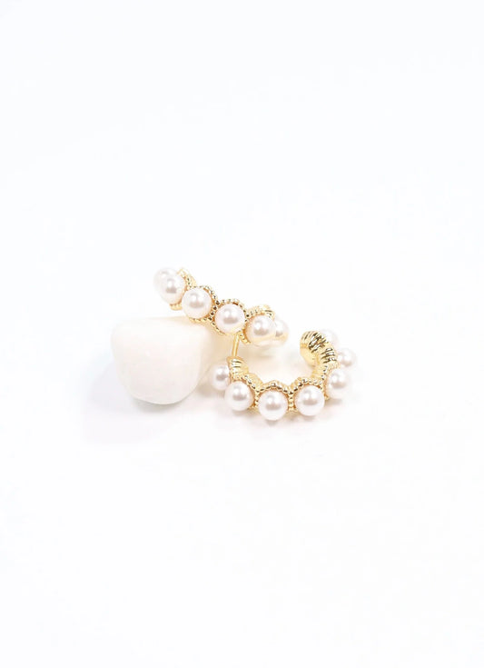 Napoleon Pearl hoop earring